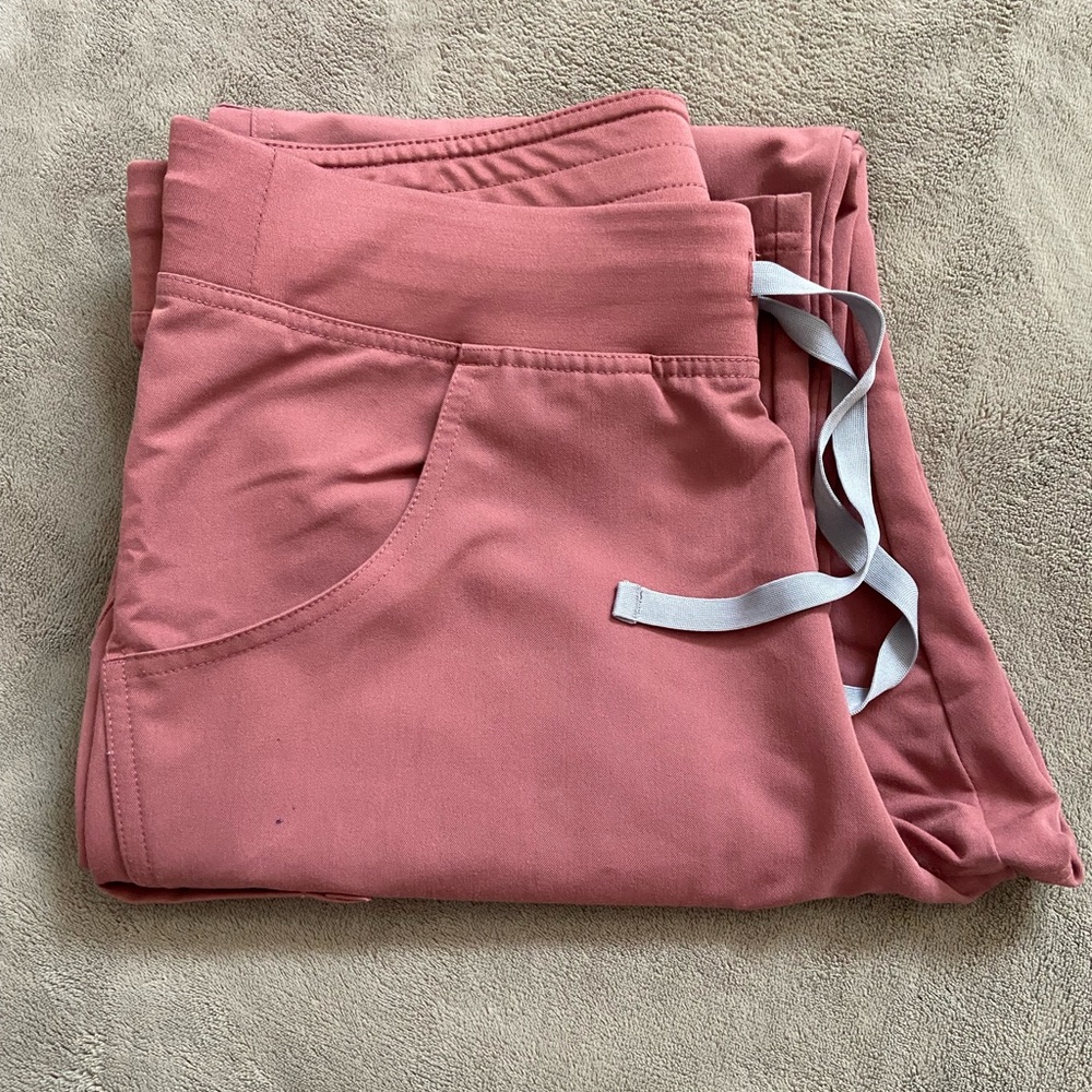 Figs cargo scrubs - medium tall